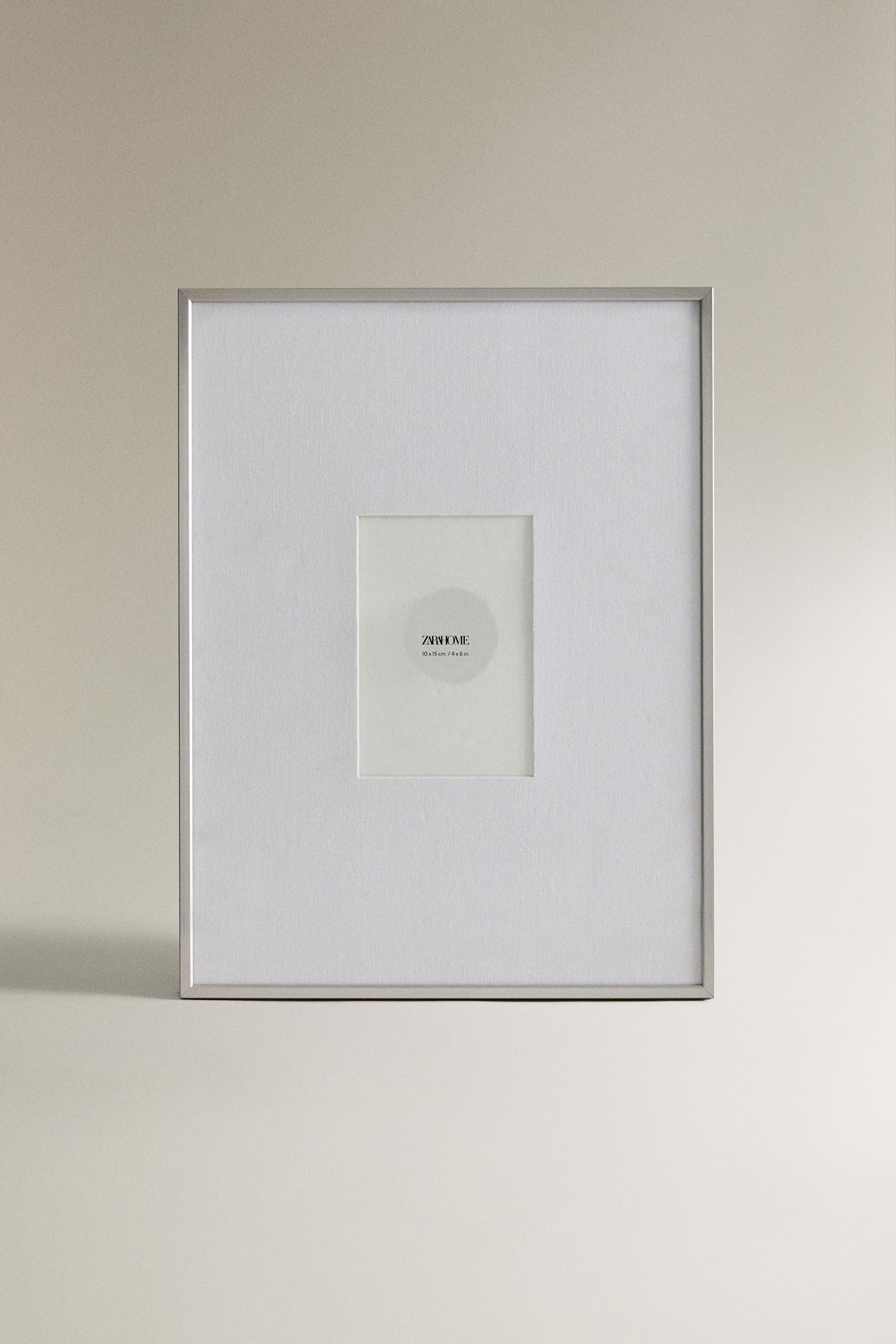 SILVER METAL EDGE PHOTO FRAME